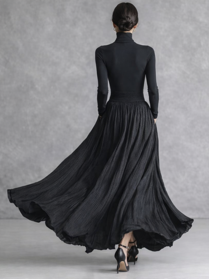 Serafina | Abito Maxi Plissettato a Collo Alto